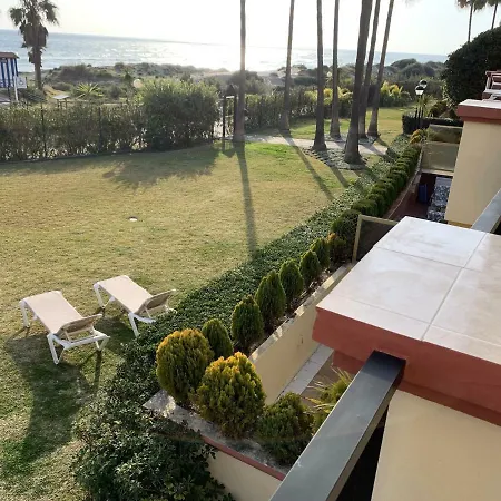 Estudio Primera Linea 50 Mtrs Playa. Fibra 600mb アパート マルベーリャ