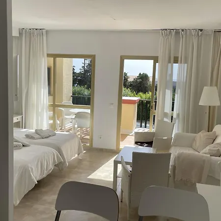 Daire Estudio Primera Linea 50 Mtrs Playa. Fibra 600mb