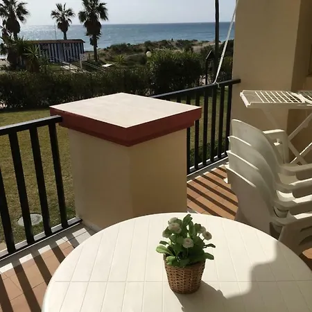 Daire Estudio Primera Linea 50 Mtrs Playa. Fibra 600mb *